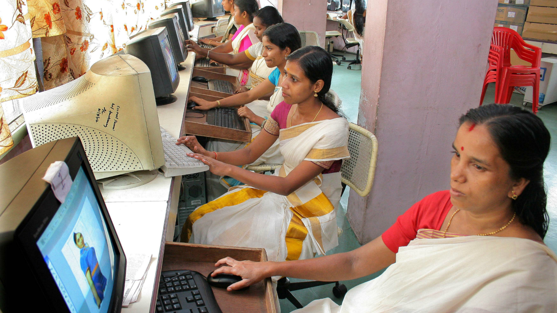 Gulf wives in Kerala image