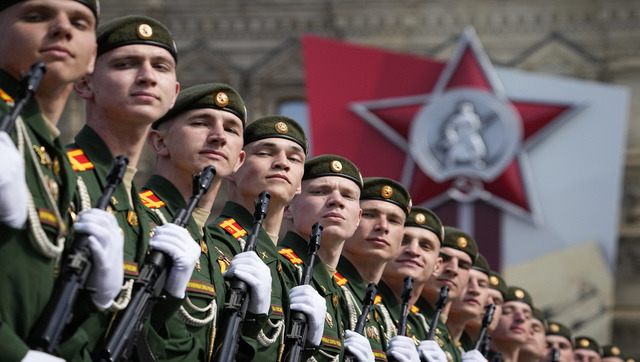 Russia holds dress rehearsal for Victory Day parade