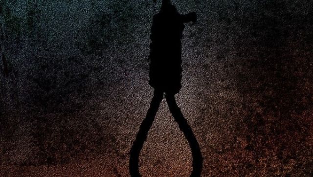 20-year-old woman hangs self at boyfriend's house after argument over getting blocked by him on WhatsApp