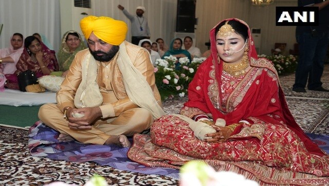 Viah di Vadhaiyaan: Bhagwant Mann and Gurpreet Kaur are officially hitched!